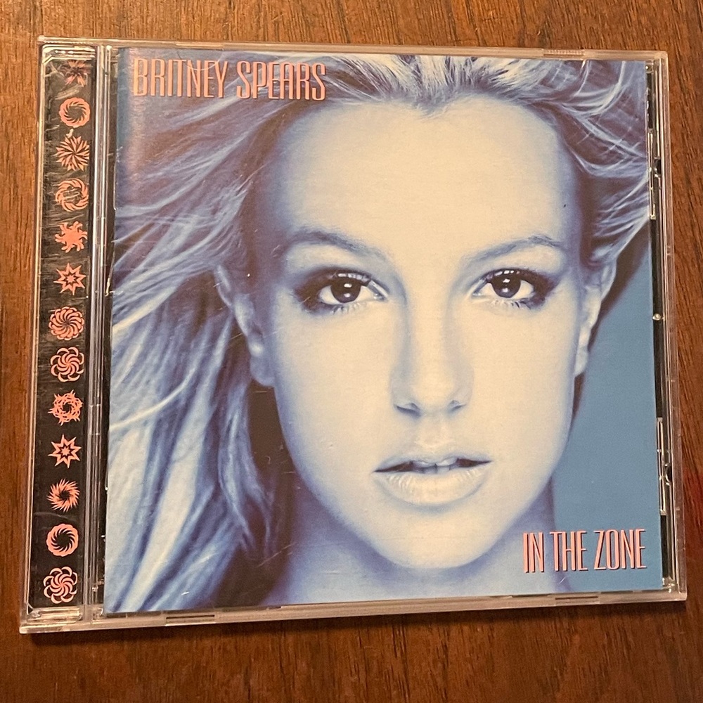 🌸 Brittney Spears In The Zone 2003 Zomba Records Jive Feat Madonna Awesome 🌸